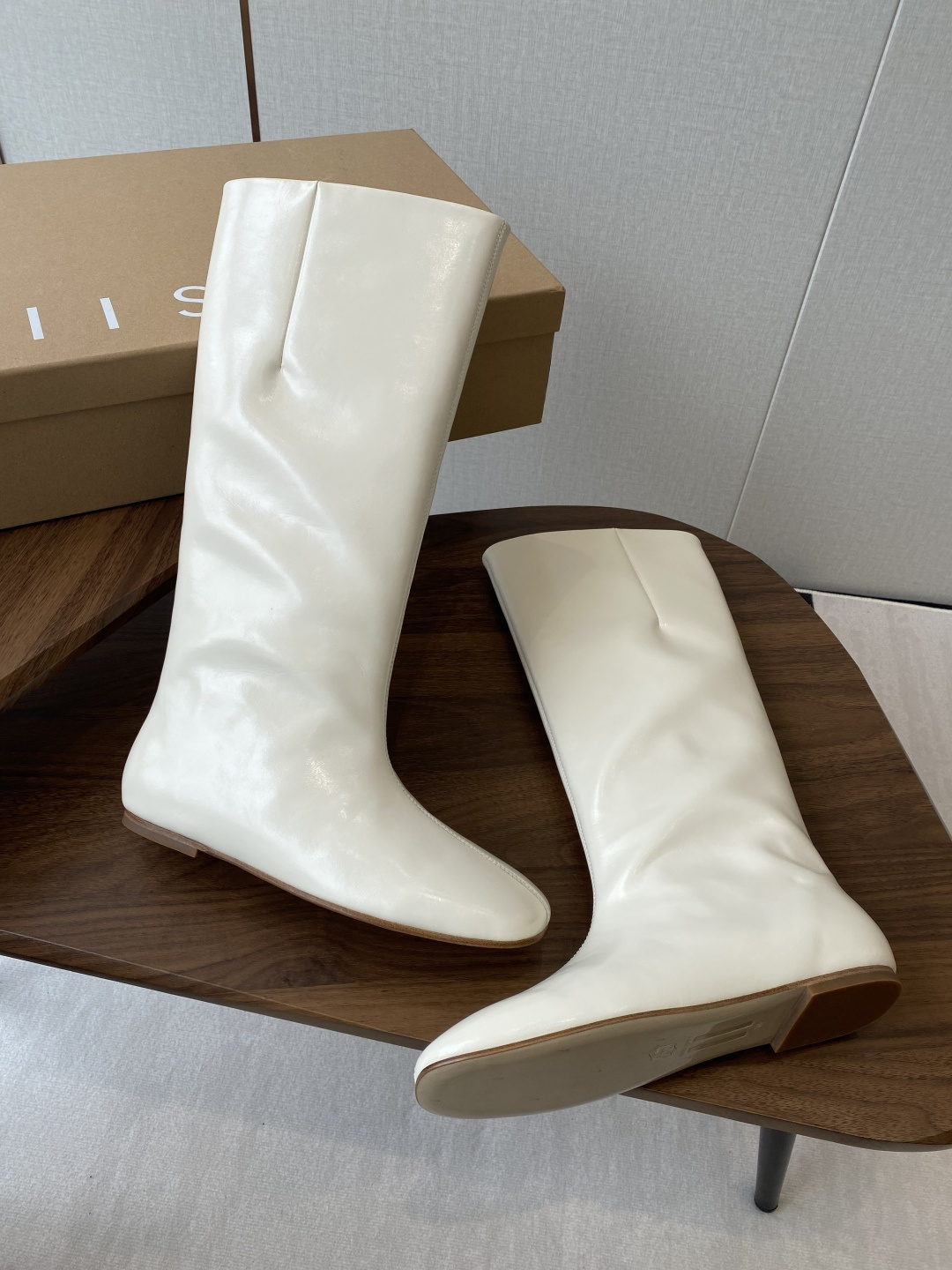 Italian Brand Miista 25ss New Fall/Winter Boots: Engine-Inspired Stylish Comfort - 图片 4