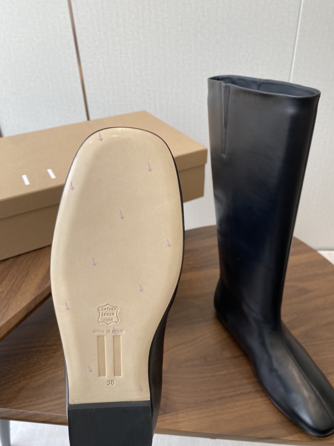 Italian Brand Miista 25SS Fall/Winter Engine Boots: Stylish, Inspirational, and Versatile Sizes 35-40 - 图片 9