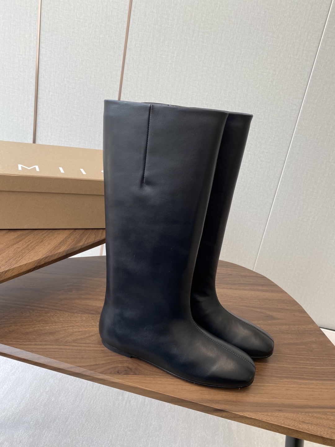 Italian Brand Miista 25SS Fall/Winter Engine Boots: Stylish, Inspirational, and Versatile Sizes 35-40 - 图片 3