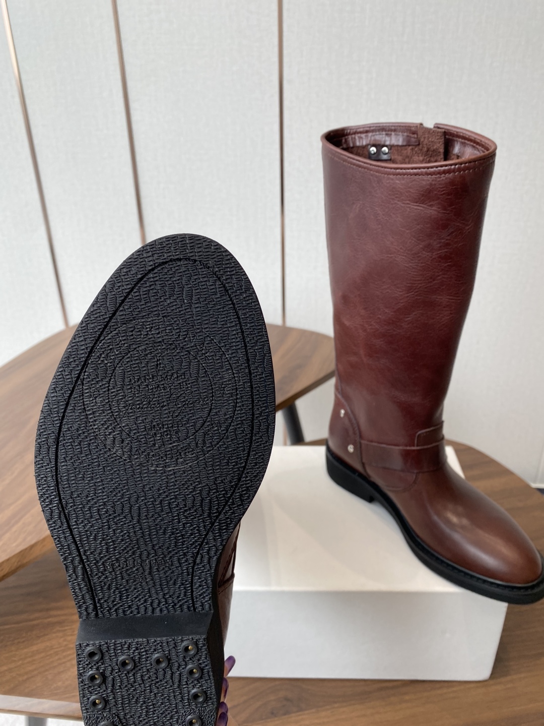 New Western Cowboy Knight Boots in Cowskin for 2025 Fashion Trends - 图片 8