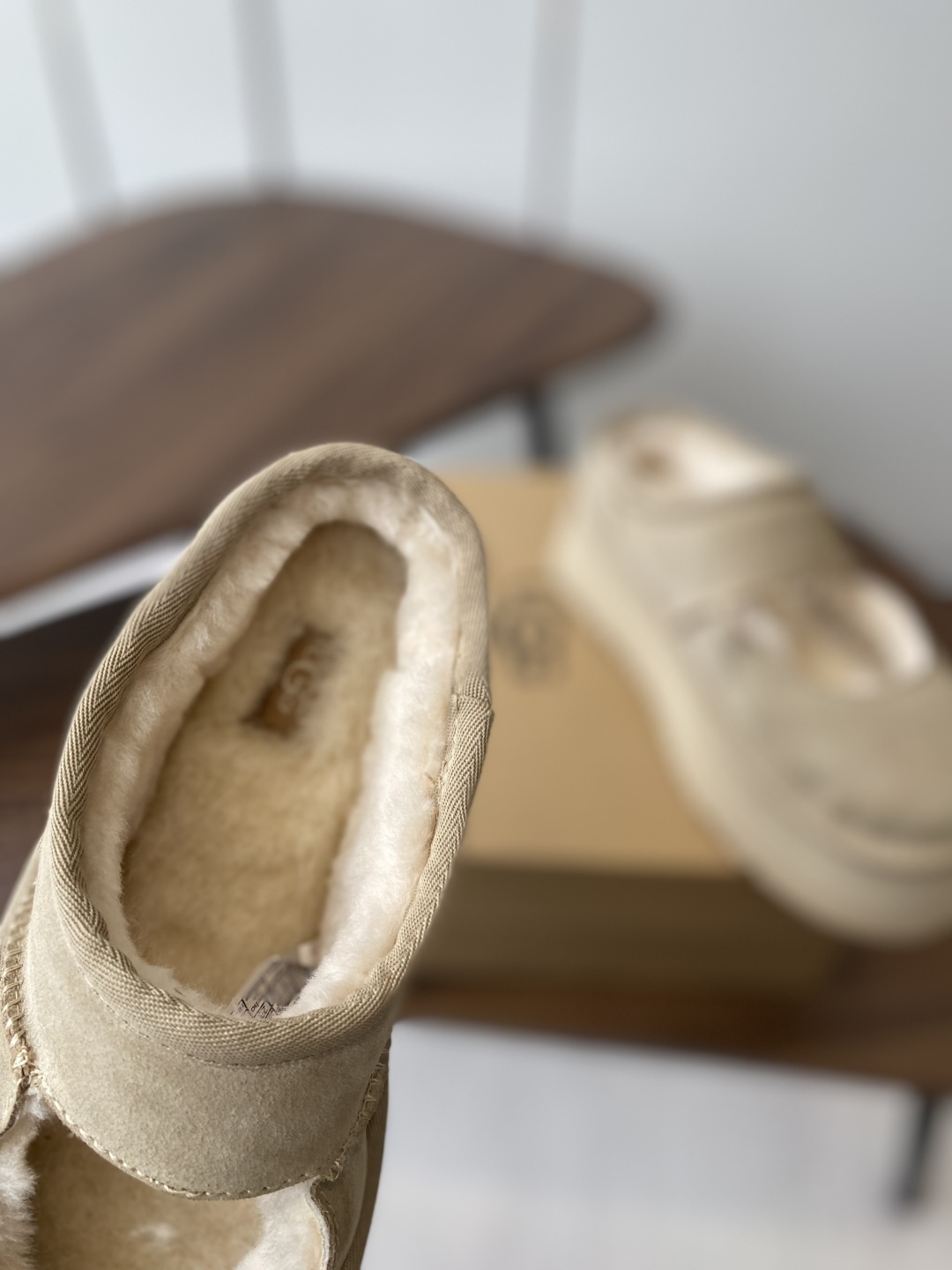 “UGG P576 Bun Slippers: Comfortable, Lightweight, Daily Commuting Essential” - 图片 7