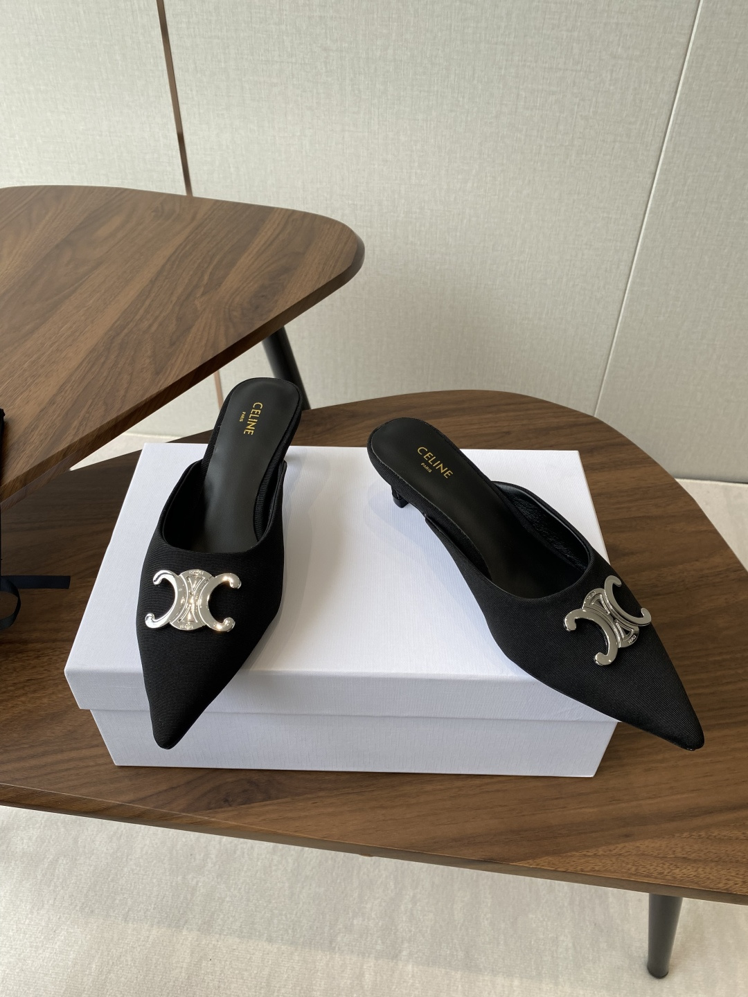 2025SS CELINE Slim Heel Slippers: Top Quality Cowboy Shoes for Thin Legs - 图片 1