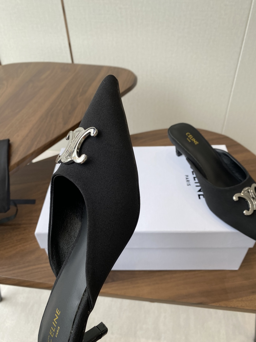 2025SS CELINE Slim Heel Slippers: Top Quality Cowboy Shoes for Thin Legs - 图片 6