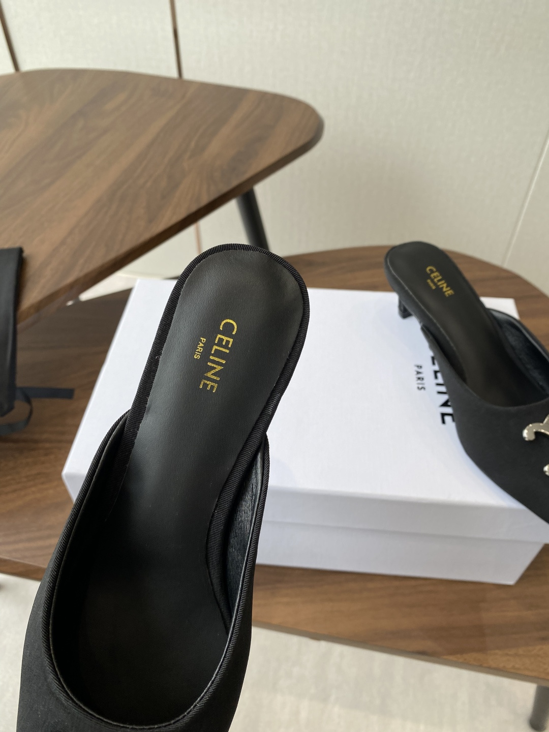 2025SS CELINE Slim Heel Slippers: Top Quality Cowboy Shoes for Thin Legs - 图片 7