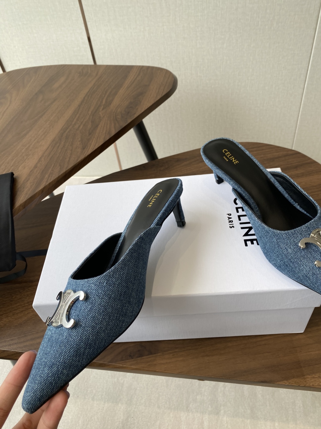 2025SS Slim Heel Slippers: Imported Cowboy Cloth, Bullskin Beads, Size #35-40 - 图片 5