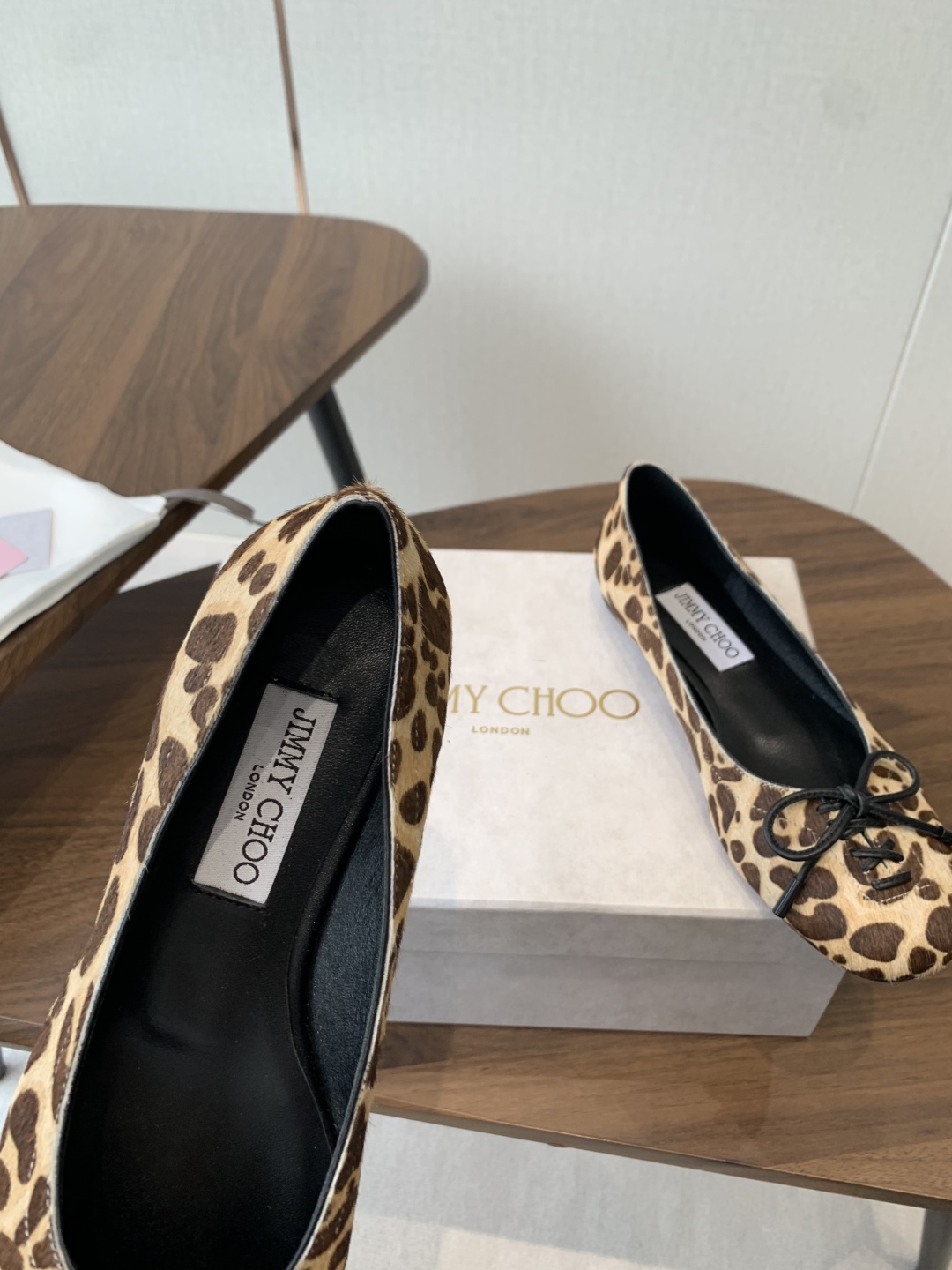 New Curly Butterfly Ties Mary Jane Plain Shoes by Jimmy Choo: Review - 图片 7