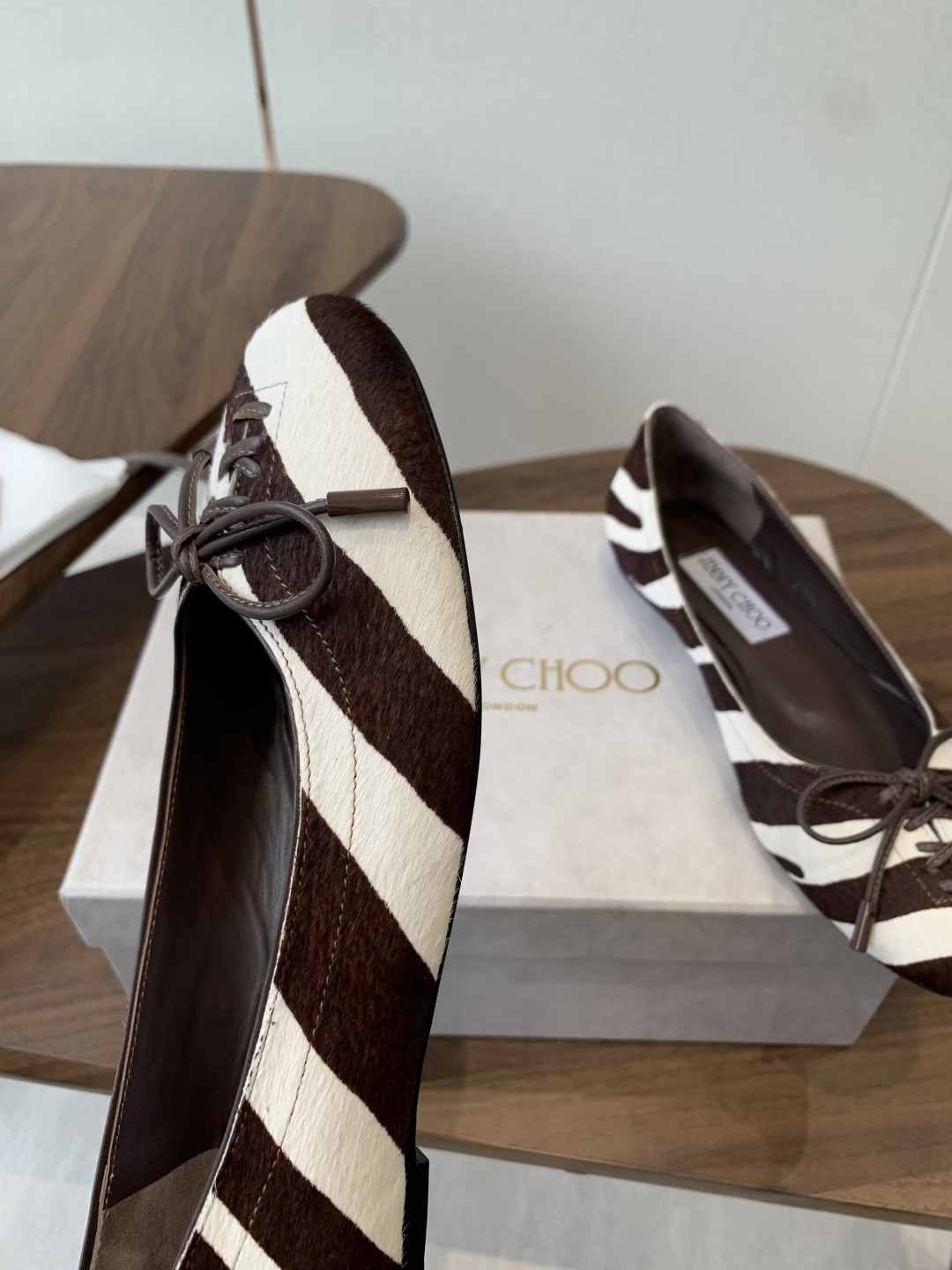 Jimmy Choo New Curly Butterfly Ties Mary Jane Plain Shoes Collection - 图片 6
