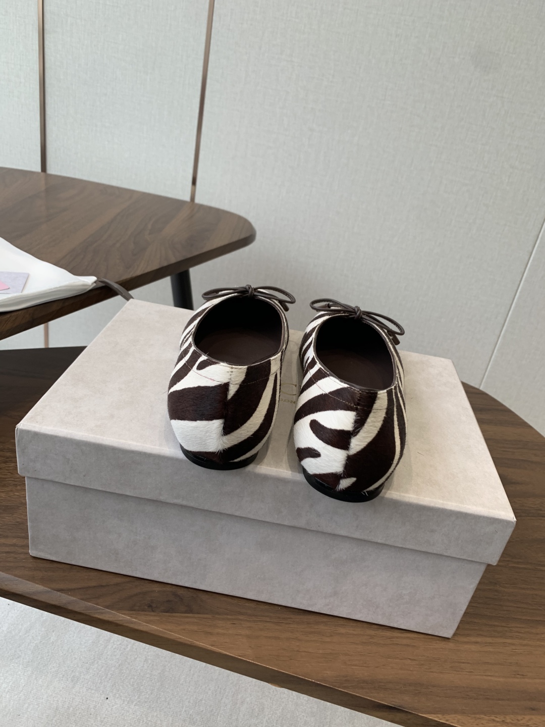 Jimmy Choo New Curly Butterfly Ties Mary Jane Plain Shoes Collection - 图片 8