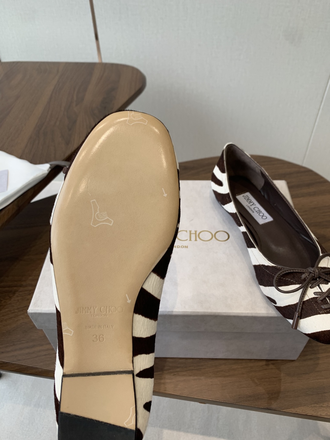 Jimmy Choo New Curly Butterfly Ties Mary Jane Plain Shoes Collection - 图片 9