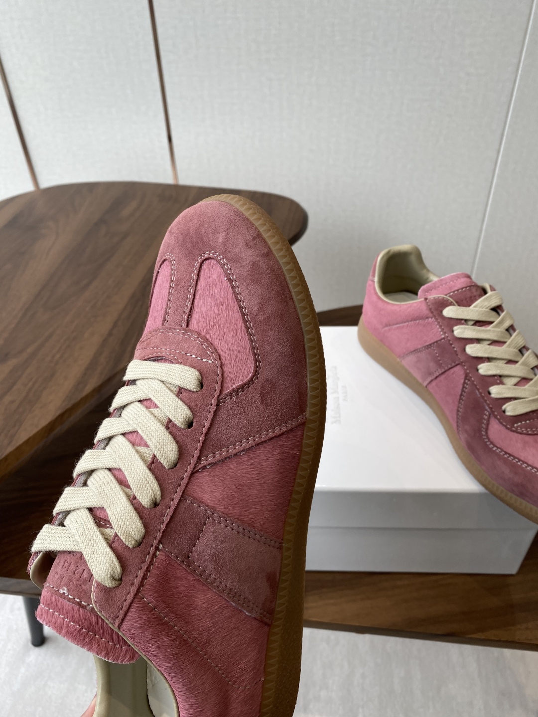 Maison Margiela MM6 Ink Ink Graft Canvas Sneakers: German Design, Comfortable and Stylish - 图片 6