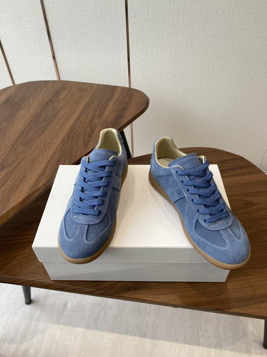 Maison Margiela MM6 Ink Graft Canvas Sneakers: German Style Leisure Shoes for Comfort and Quality - 图片 1