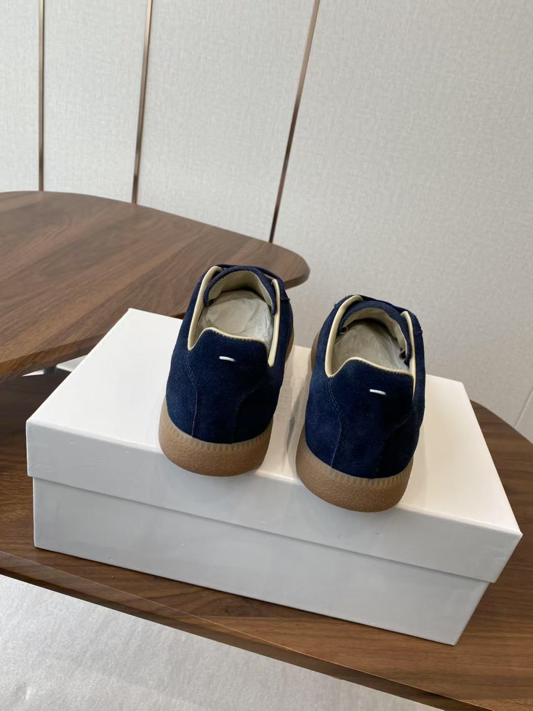Maison Margiela MM6 Ink Graft Canvas German Sneakers – Light Luxury Design with Military Influence - 图片 8