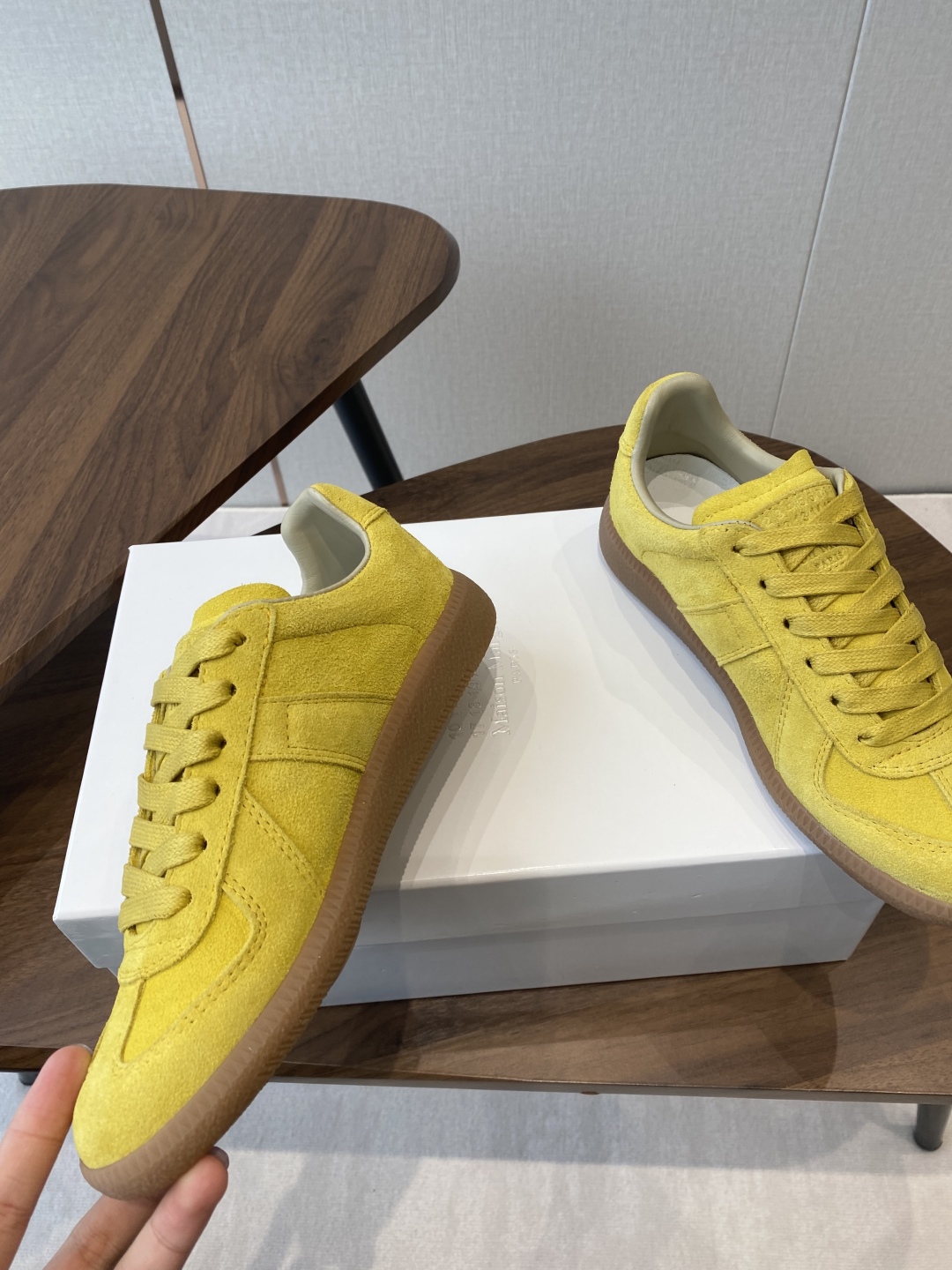 Maison Margiela MM6 Ink Graft Canvas Sneakers with German Design – Comfortable and Stylish Leisure Shoes - 图片 5
