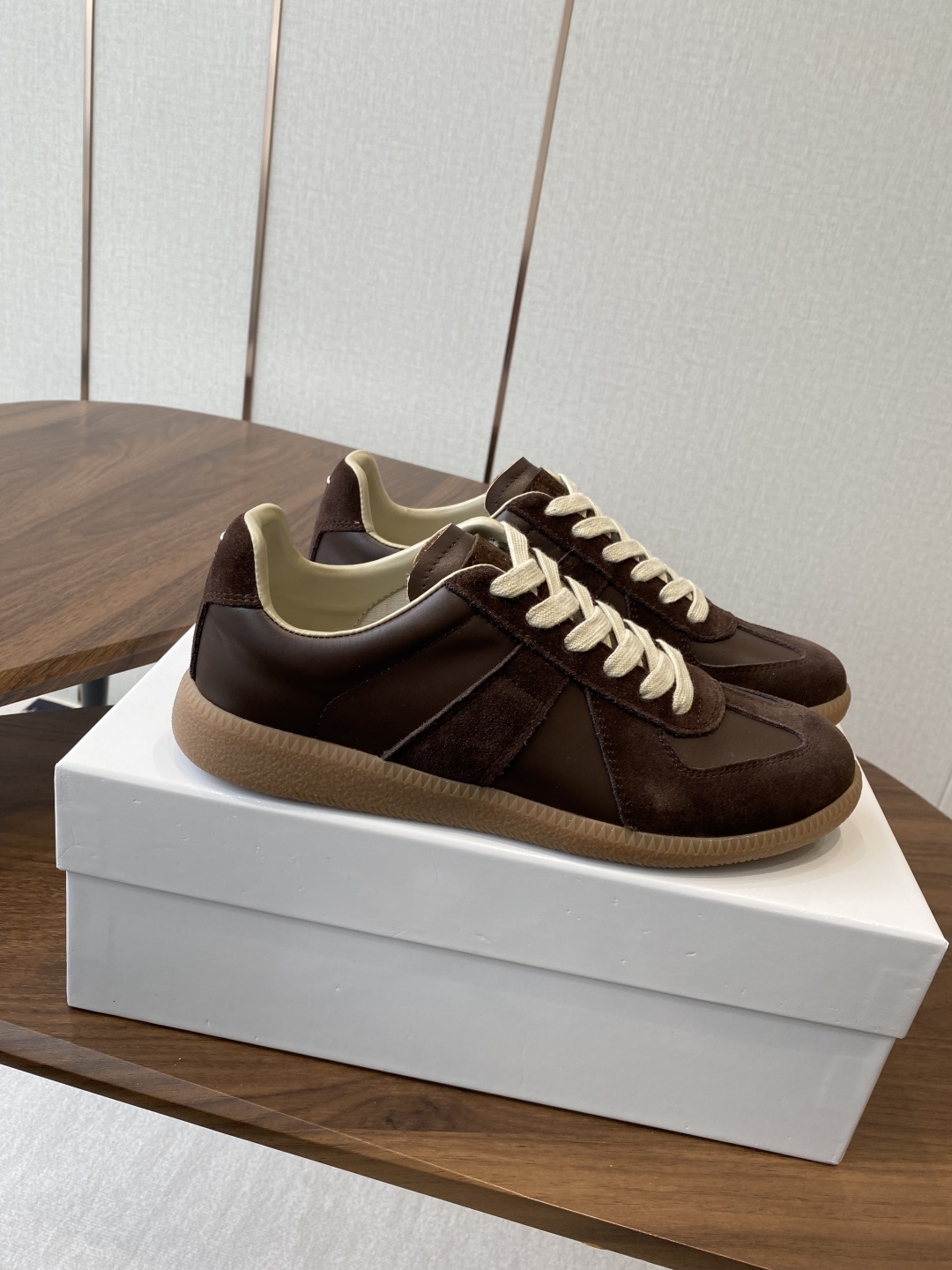 P650 Maison Margiela MM6 German Leisure Sneakers with Ink Graft Design - 图片 3