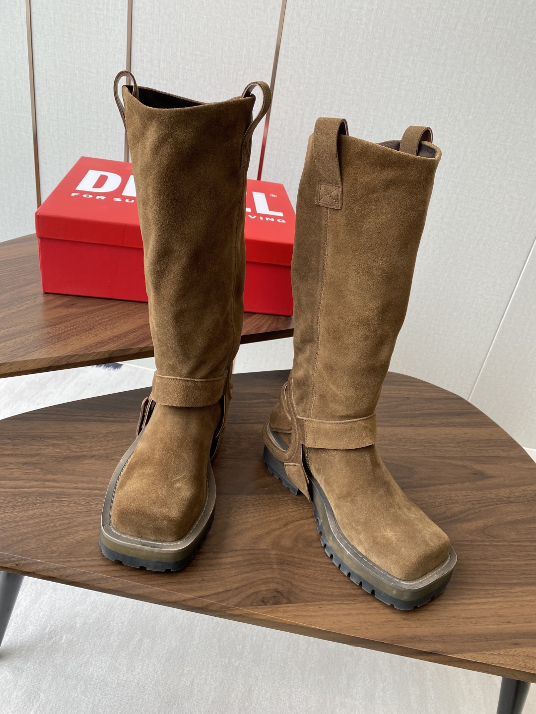 High-Quality Dissel 25s: Fall/Winter Prototype with Sheepskin, 5cm Height & Open-Slided Design - 图片 2