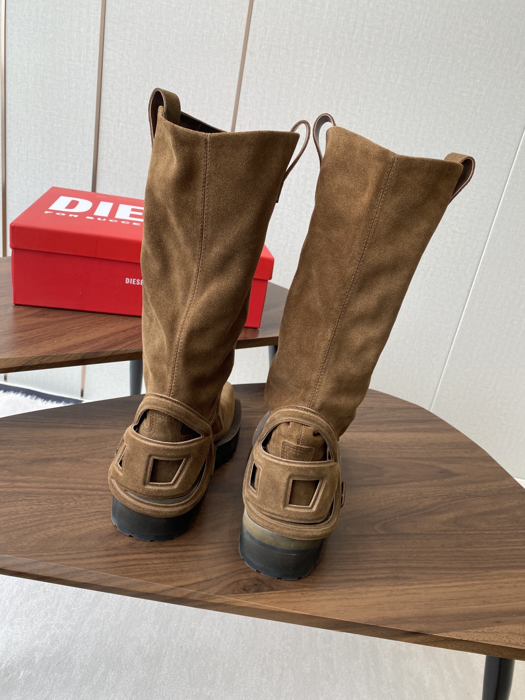 High-Quality Dissel 25s: Fall/Winter Prototype with Sheepskin, 5cm Height & Open-Slided Design - 图片 7