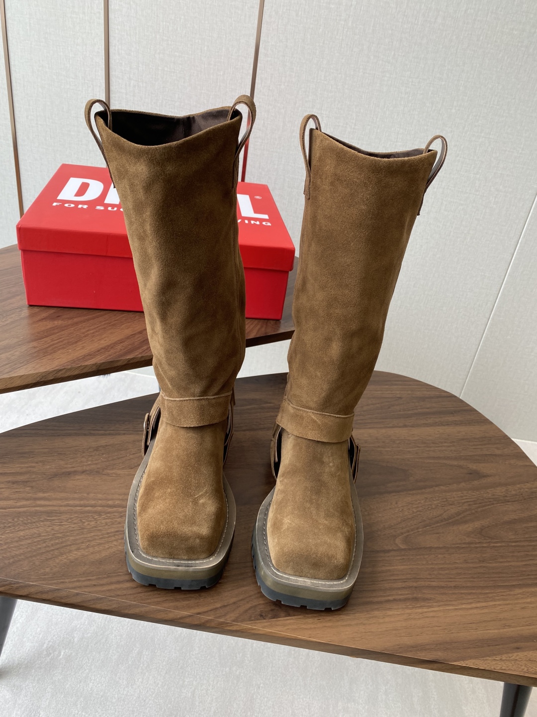 High-Quality Dissel 25s: Fall/Winter Prototype with Sheepskin, 5cm Height & Open-Slided Design - 图片 9