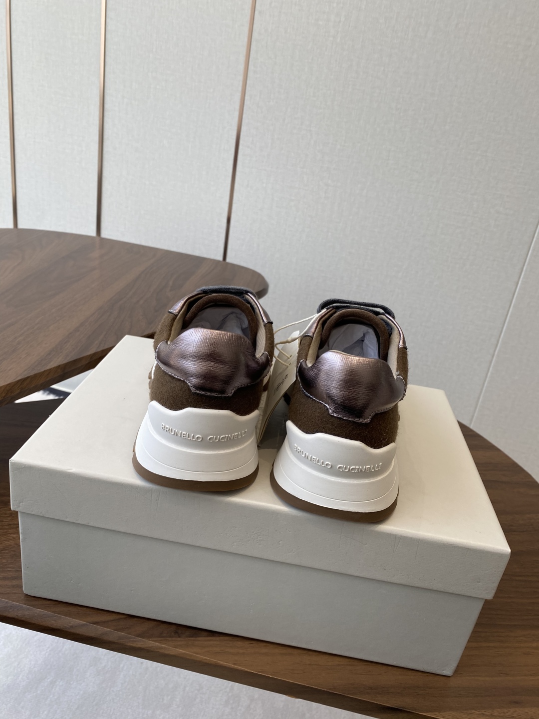 Luxury Brunello Cucinelli Shoes: Stylish Belts and Comfortable Leisure Shoes - 图片 7