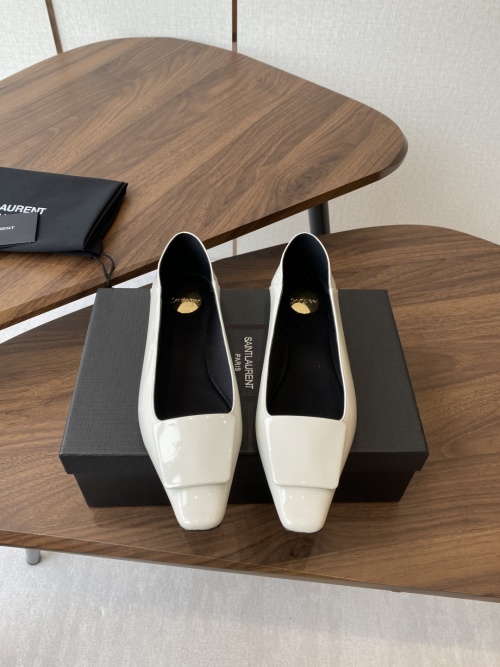 Yves Saint Laurent Women's White Leather Ballet Flats - Stylish and Elegant 1 Yves Saint Laurent Women's White Leather Ballet Flats - Stylish and Elegant