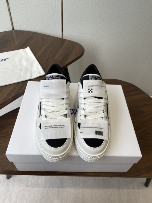 Off-White Arrow Patchwork Lace-Up Sneakers - Stylish & Comfortable 22 Off-White Arrow Patchwork Lace-Up Sneakers - Stylish & Comfortable