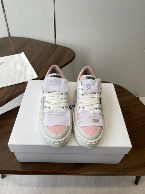 Off-White Arrow Patchwork Colorblock Lace-Up Sneakers For Men & Women 23 Off-White Arrow Patchwork Colorblock Lace-Up Sneakers For Men & Women