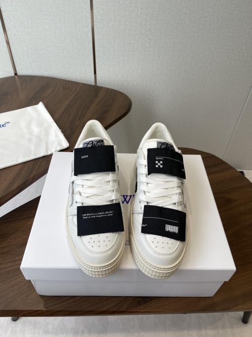 Off-White Arrow Patchwork Colorblock Lace-Up Sneakers Unisex 1 Off-White Arrow Patchwork Colorblock Lace-Up Sneakers Unisex