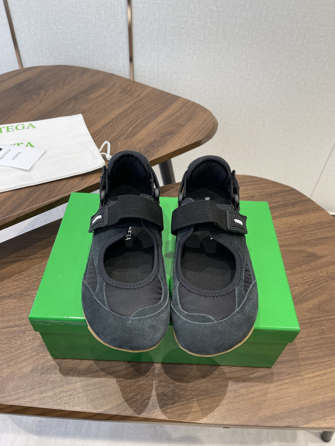 Bottega Veneta Veneta BV葆蝶家 26ss 春夏新款 玛丽珍 阿甘鞋 德训运动鞋