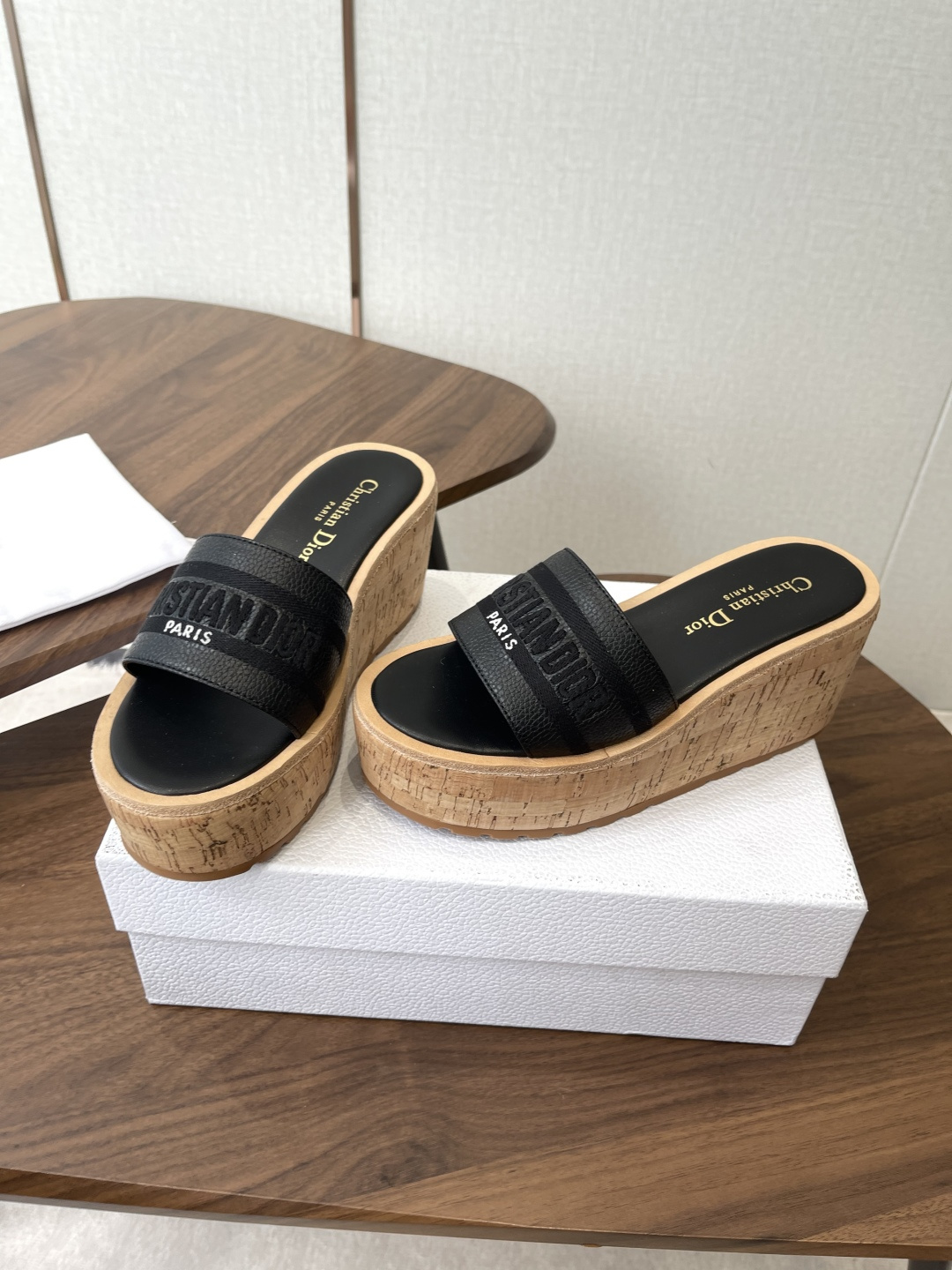 Dior Dior 迪奥 26ss 夏季高版本新款 厚底拖鞋
