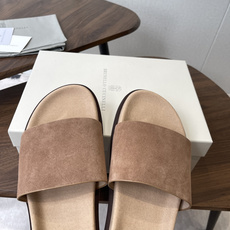 Brunello Cucinelli BC 情侣款26ss新款系列 博肯拖鞋此款凉拖鞋鞋型堪称经典,永不 Brunello Cucinelli BC 情侣款26ss新款系列 博肯拖鞋此款凉拖鞋鞋型堪称经典,永不