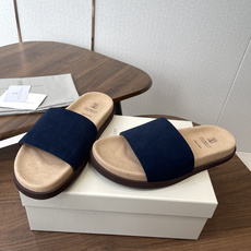 Brunello Cucinelli BC 情侣款26ss新款系列 博肯拖鞋此款凉拖鞋鞋型堪称经典,永不 Brunello Cucinelli BC 情侣款26ss新款系列 博肯拖鞋此款凉拖鞋鞋型堪称经典,永不