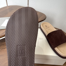 Brunello Cucinelli BC 情侣款26ss新款系列 博肯拖鞋此款凉拖鞋鞋型堪称经典,永不 Brunello Cucinelli BC 情侣款26ss新款系列 博肯拖鞋此款凉拖鞋鞋型堪称经典,永不