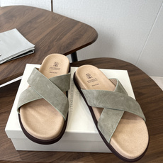 Brunello Cucinelli BC 情侣款26ss新款系列 博肯拖鞋此款凉拖鞋鞋型堪称经典,永不 Brunello Cucinelli BC 情侣款26ss新款系列 博肯拖鞋此款凉拖鞋鞋型堪称经典,永不