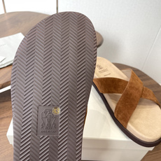 Brunello Cucinelli BC 情侣款26ss新款系列 博肯拖鞋此款凉拖鞋鞋型堪称经典,永不 Brunello Cucinelli BC 情侣款26ss新款系列 博肯拖鞋此款凉拖鞋鞋型堪称经典,永不