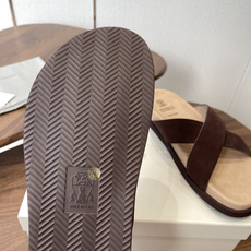 Brunello Cucinelli BC 情侣款26ss新款系列 博肯拖鞋此款凉拖鞋鞋型堪称经典,永不 Brunello Cucinelli BC 情侣款26ss新款系列 博肯拖鞋此款凉拖鞋鞋型堪称经典,永不