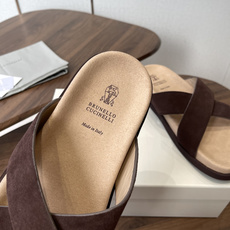 Brunello Cucinelli BC 情侣款26ss新款系列 博肯拖鞋此款凉拖鞋鞋型堪称经典,永不 Brunello Cucinelli BC 情侣款26ss新款系列 博肯拖鞋此款凉拖鞋鞋型堪称经典,永不