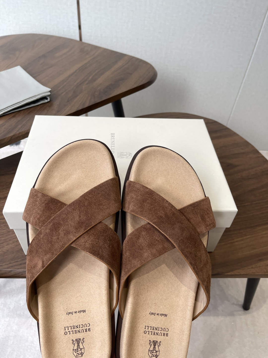 Brunello Cucinelli BC 情侣款26ss新款系列 博肯拖鞋此款凉拖鞋鞋型堪称经典，永不