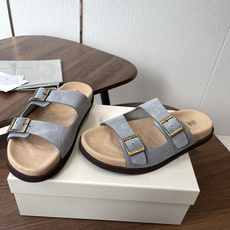 Brunello Cucinelli BC 情侣款26ss新款系列 博肯拖鞋此款凉拖鞋鞋型堪称经典,永不 Brunello Cucinelli BC 情侣款26ss新款系列 博肯拖鞋此款凉拖鞋鞋型堪称经典,永不