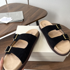 Brunello Cucinelli BC 情侣款26ss新款系列 博肯拖鞋此款凉拖鞋鞋型堪称经典,永不 Brunello Cucinelli BC 情侣款26ss新款系列 博肯拖鞋此款凉拖鞋鞋型堪称经典,永不