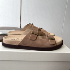 Brunello Cucinelli BC 情侣款26ss新款系列 博肯拖鞋此款凉拖鞋鞋型堪称经典,永不 Brunello Cucinelli BC 情侣款26ss新款系列 博肯拖鞋此款凉拖鞋鞋型堪称经典,永不