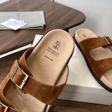 Brunello Cucinelli BC 情侣款26ss新款系列 博肯拖鞋此款凉拖鞋鞋型堪称经典,永不 Brunello Cucinelli BC 情侣款26ss新款系列 博肯拖鞋此款凉拖鞋鞋型堪称经典,永不
