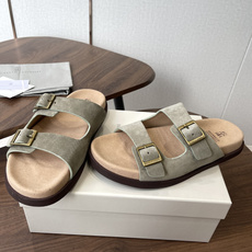 Brunello Cucinelli BC 情侣款26ss新款系列 博肯拖鞋此款凉拖鞋鞋型堪称经典,永不 Brunello Cucinelli BC 情侣款26ss新款系列 博肯拖鞋此款凉拖鞋鞋型堪称经典,永不