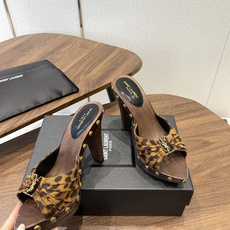 Saint Laurent / 圣罗兰LeeYSL 2026新款木🪵跟凉鞋 —————————————美 Saint Laurent / 圣罗兰LeeYSL 2026新款木🪵跟凉鞋 —————————————美