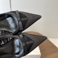 Jimmy Choo 26ss 春夏 系列JC新款 高跟凉鞋模糊鞋履与珠宝配饰之间的界线 鲜明 Jimm Jimmy Choo 26ss 春夏 系列JC新款 高跟凉鞋模糊鞋履与珠宝配饰之间的界线 鲜明 Jimm