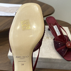 Jimmy Choo 26ss 春夏 系列JC新款 高跟拖鞋 凉鞋模糊鞋履与珠宝配饰之间的界线 鲜明 J Jimmy Choo 26ss 春夏 系列JC新款 高跟拖鞋 凉鞋模糊鞋履与珠宝配饰之间的界线 鲜明 J