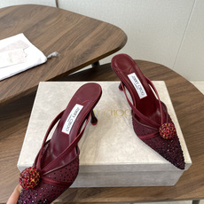 Jimmy Choo 26ss 春夏 系列JC新款 高跟拖鞋 凉鞋模糊鞋履与珠宝配饰之间的界线 鲜明 J Jimmy Choo 26ss 春夏 系列JC新款 高跟拖鞋 凉鞋模糊鞋履与珠宝配饰之间的界线 鲜明 J