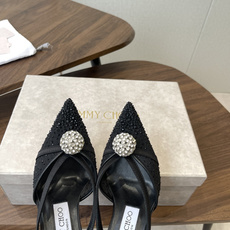 Jimmy Choo 26ss 春夏 系列JC新款 高跟拖鞋 凉鞋模糊鞋履与珠宝配饰之间的界线 鲜明 J Jimmy Choo 26ss 春夏 系列JC新款 高跟拖鞋 凉鞋模糊鞋履与珠宝配饰之间的界线 鲜明 J
