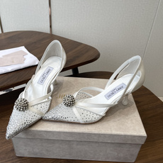 Jimmy Choo 26ss 春夏 系列JC新款 高跟拖鞋 凉鞋模糊鞋履与珠宝配饰之间的界线 鲜明 J Jimmy Choo 26ss 春夏 系列JC新款 高跟拖鞋 凉鞋模糊鞋履与珠宝配饰之间的界线 鲜明 J