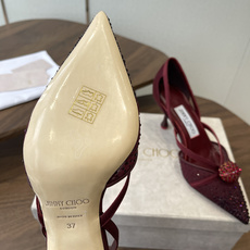Jimmy Choo 26ss 春夏 系列JC新款 高跟拖鞋 凉鞋模糊鞋履与珠宝配饰之间的界线 鲜明 J Jimmy Choo 26ss 春夏 系列JC新款 高跟拖鞋 凉鞋模糊鞋履与珠宝配饰之间的界线 鲜明 J