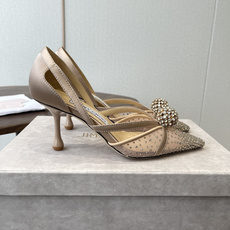 Jimmy Choo 26ss 春夏 系列JC新款 高跟拖鞋 凉鞋模糊鞋履与珠宝配饰之间的界线 鲜明 J Jimmy Choo 26ss 春夏 系列JC新款 高跟拖鞋 凉鞋模糊鞋履与珠宝配饰之间的界线 鲜明 J