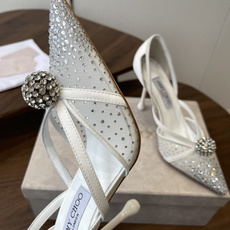 Jimmy Choo 26ss 春夏 系列JC新款 高跟拖鞋 凉鞋模糊鞋履与珠宝配饰之间的界线 鲜明 J Jimmy Choo 26ss 春夏 系列JC新款 高跟拖鞋 凉鞋模糊鞋履与珠宝配饰之间的界线 鲜明 J
